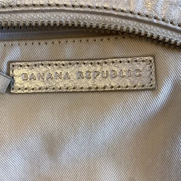 Vtg Banana Republic Gold Leather, bag with shoulder chain - Picture 7 of 15